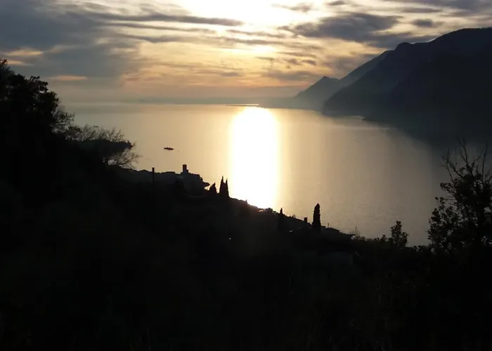 Tramonto Sul Family&friends * Malcesine